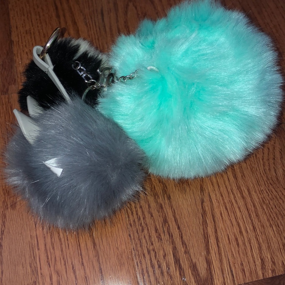 Pompoms